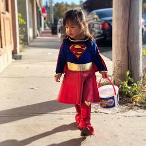 Meet your Posher, Dee